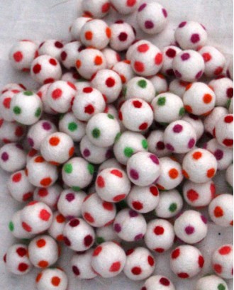  Handmade Felt 2 Cm Polka dot balls